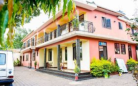 Bright Star Hotel & Safaris